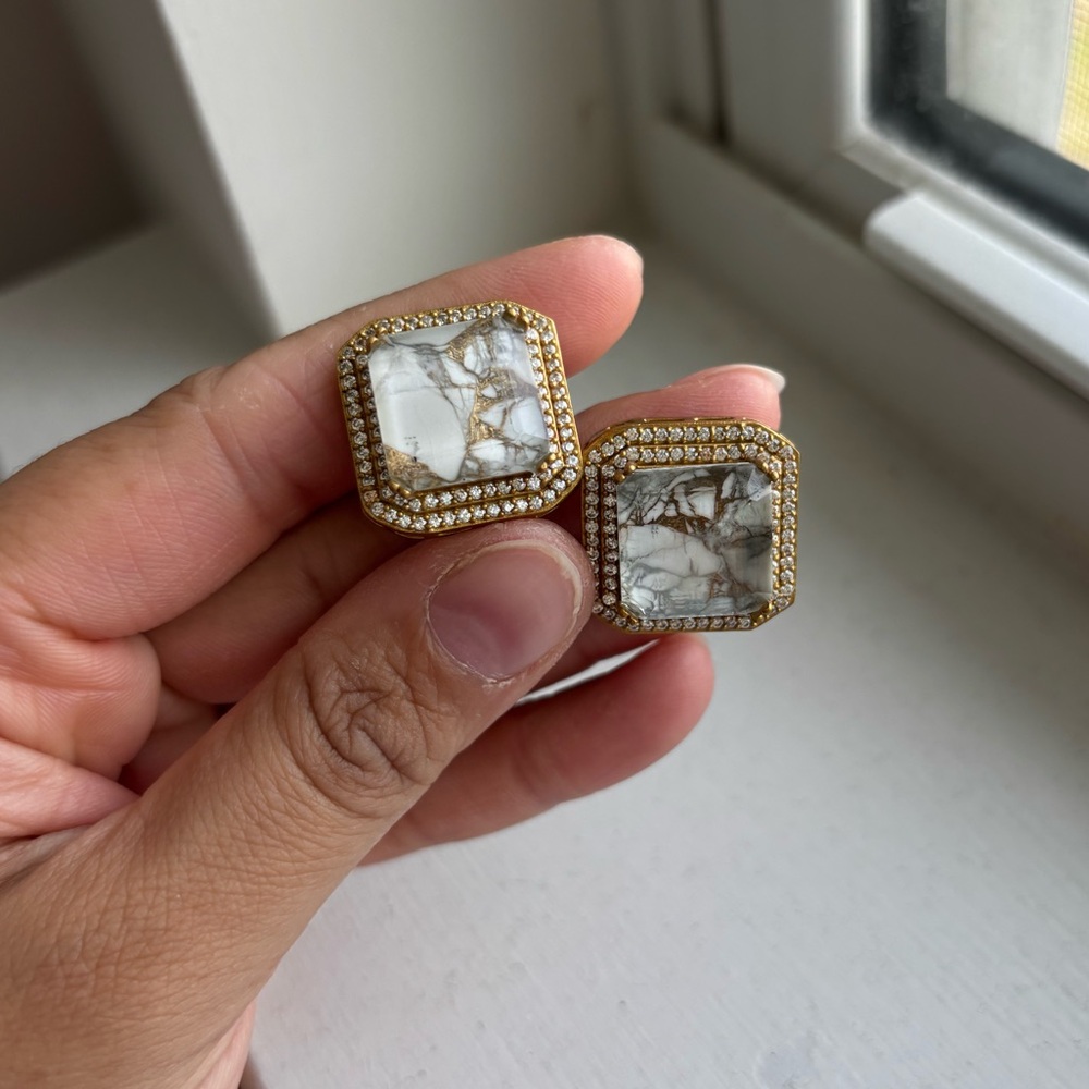 Gold and White firestone Square Stud Earrings